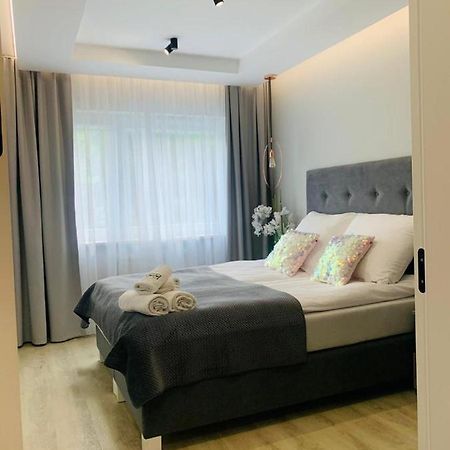 גורז'וב ווילקופולסקי Apartament Moniuszko Z Parkingiem Podziemnym מראה חיצוני תמונה