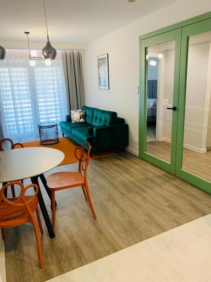 גורז'וב ווילקופולסקי Apartament Moniuszko Z Parkingiem Podziemnym מראה חיצוני תמונה