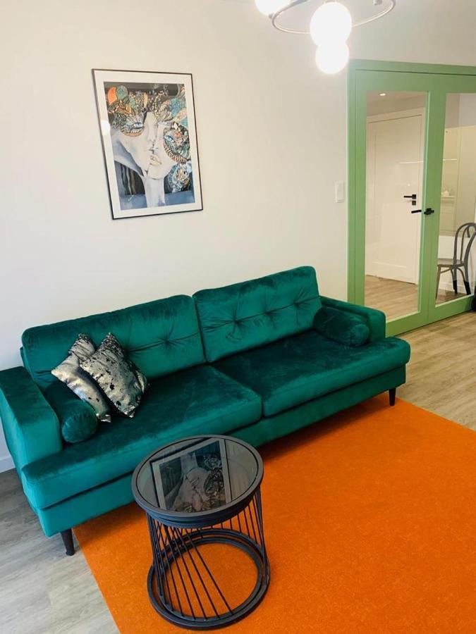 גורז'וב ווילקופולסקי Apartament Moniuszko Z Parkingiem Podziemnym מראה חיצוני תמונה